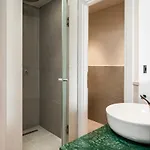 Loadstar Rooms&suites Kontokali