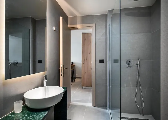 Loadstar & Апартаменты *