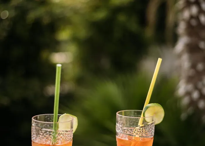 Loadstar & Апартаменты *