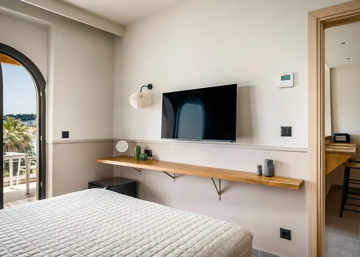 Loadstar & * Kondókali